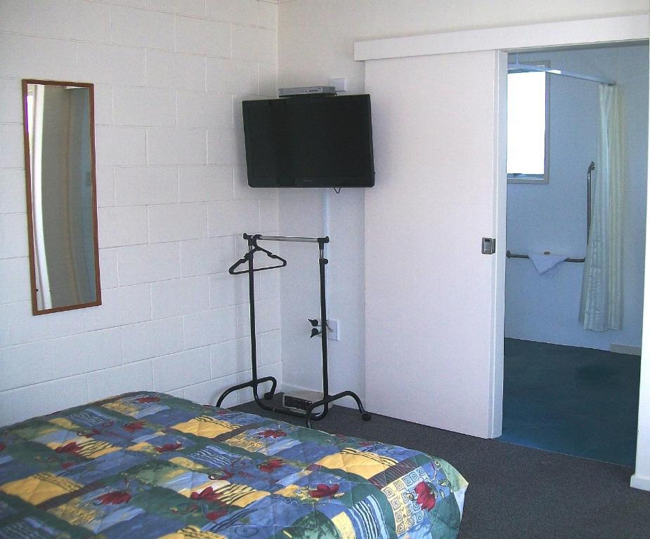 Cedar Court Motel Napier Εξωτερικό φωτογραφία